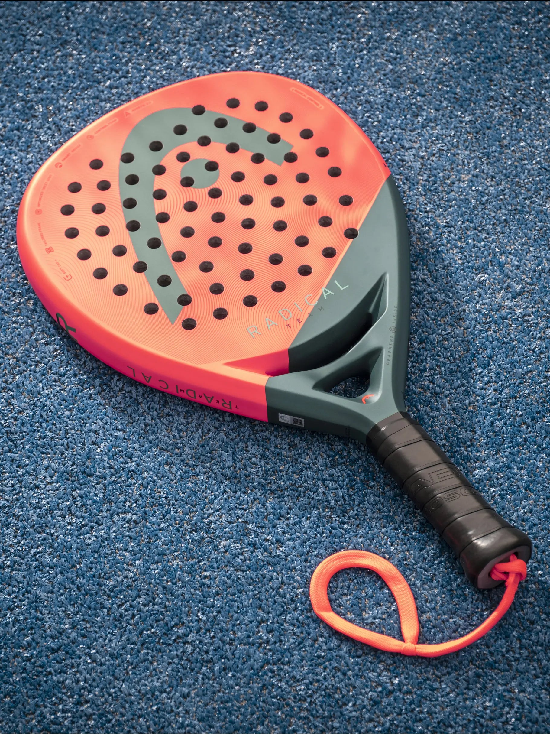 HEAD Radical Team 2026 padel racket back view, fiberglass hitting surface with optimized hole pattern, designed for intermediate players