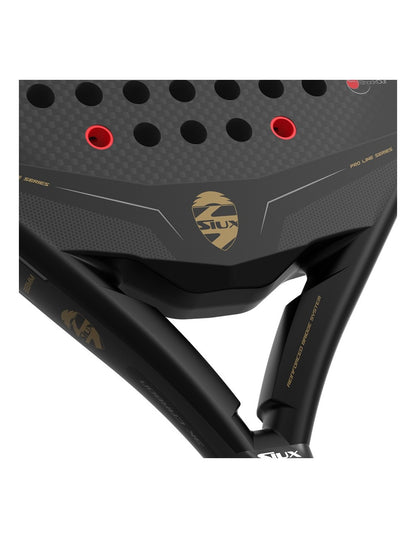 Siux black carbon revolution 3k padel racket close up of the bridge and siux logo detailing.